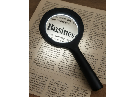 TR-350M Magnifying Glass with LED Lighting 3 COB 3x Zoom 6400K Trixline TR-350M Magnifying Glass with LED Lighting 3 COB 3x Zoom 6400K Trixline