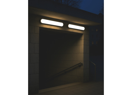 Q-620 TRI-PROOF LED 18W IP65 Dustproof Light Qtec