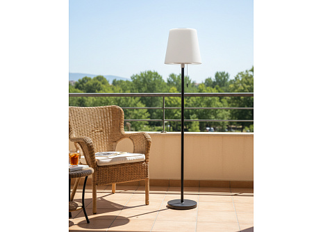 TG-012 Solar Floor Lamp with USB, 5W, IP54 TG-012 Solar Floor Lamp with USB, 5W, IP54